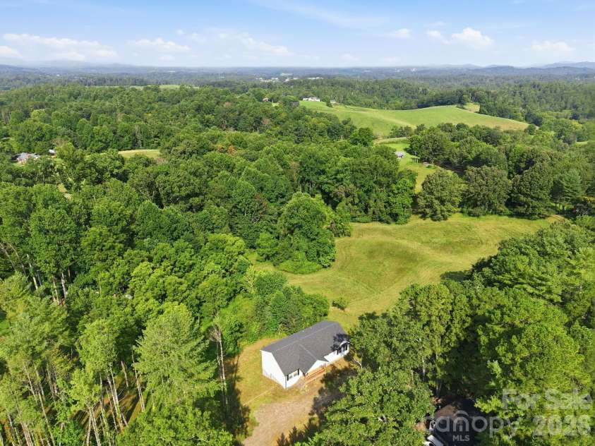 7 Greenridge Road, Weaverville, NC 28787.  MLS# CAR4415328, YatesRealty ID 45550. Conveniently located