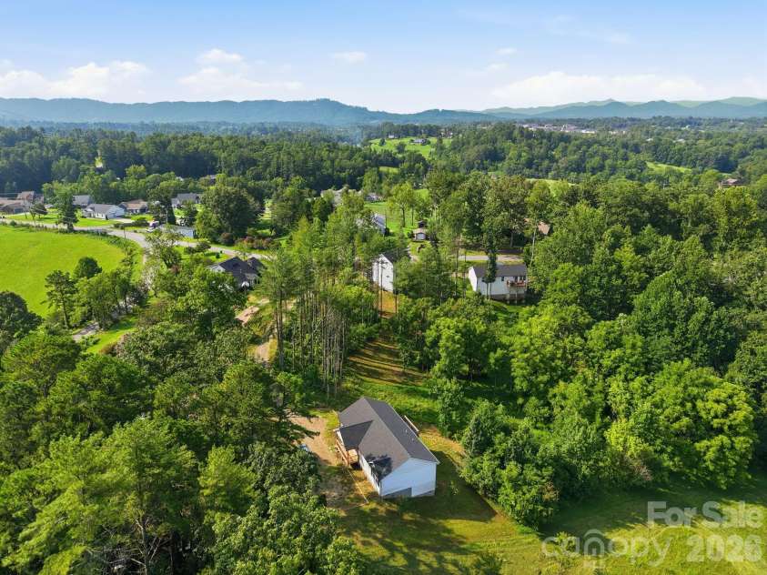 7 Greenridge Road, Weaverville, NC 28787.  MLS# CAR4415328, YatesRealty ID 45550. Such an easy commute
