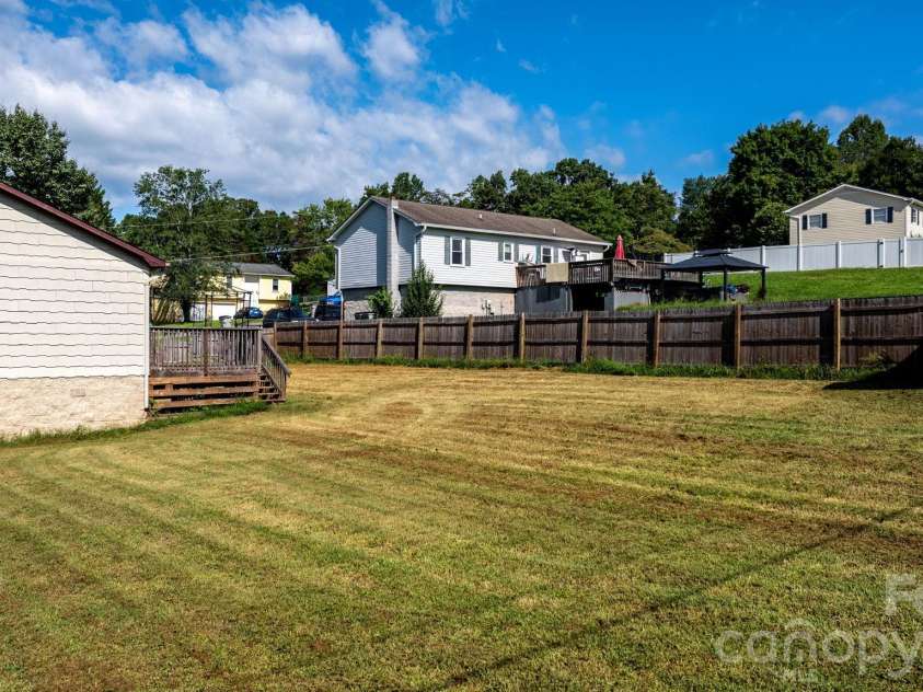 804 Southside Court, Lenoir, NC 28645.  MLS# CAR4416553, YatesRealty ID 45552. 