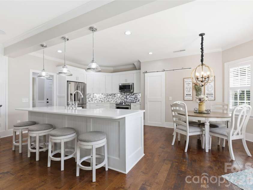 304 Stutts Road, Mooresville, NC 28117.  MLS# CAR4413513, YatesRealty ID 45554. 