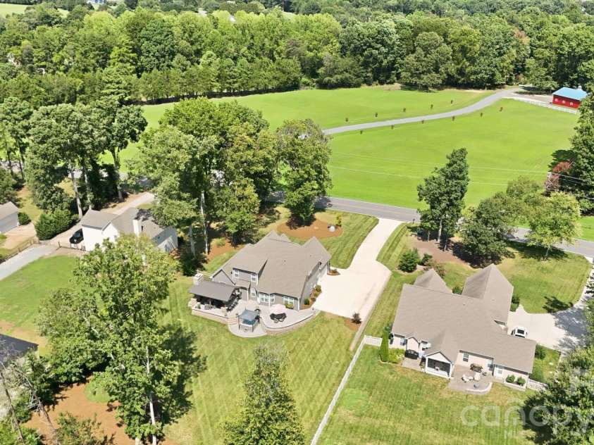 304 Stutts Road, Mooresville, NC 28117.  MLS# CAR4413513, YatesRealty ID 45554. 