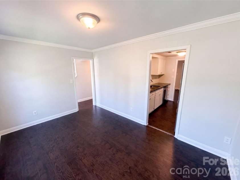 8042 Regent Park Lane, Charlotte, NC 28210.  MLS# CAR4416558, YatesRealty ID 45555. 