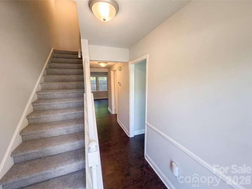 8042 Regent Park Lane, Charlotte, NC 28210.  MLS# CAR4416558, YatesRealty ID 45555. 