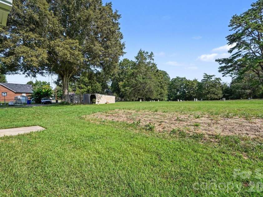 9015 Reid Street, Mount Pleasant, NC 28124.  MLS# CAR4414680, YatesRealty ID 45556. 