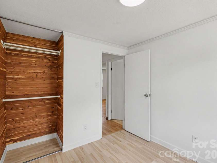 2119 O Hara Drive, Charlotte, NC 28273.  MLS# CAR4415100, YatesRealty ID 45557. 3rd bedroom with closet