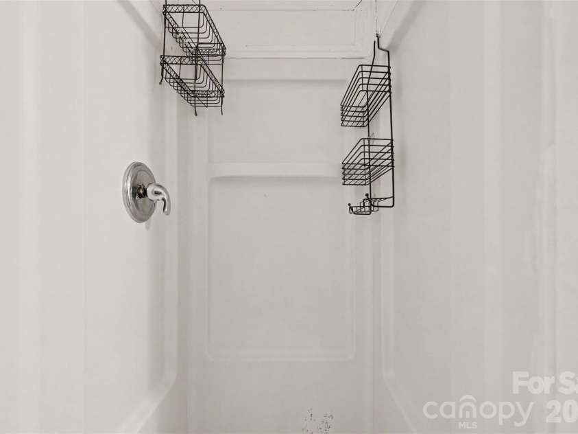 2119 O Hara Drive, Charlotte, NC 28273.  MLS# CAR4415100, YatesRealty ID 45557. 