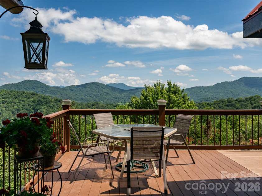 95 Splendor Ridge, Waynesville, NC 28785.  MLS# CAR4416384, YatesRealty ID 45563. 