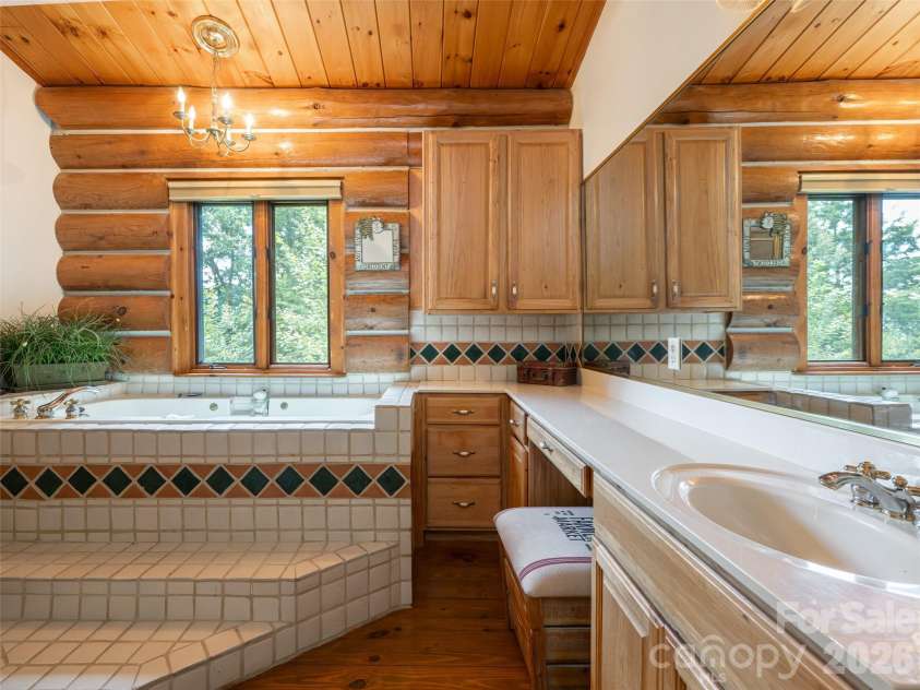 95 Splendor Ridge, Waynesville, NC 28785.  MLS# CAR4416384, YatesRealty ID 45563. 