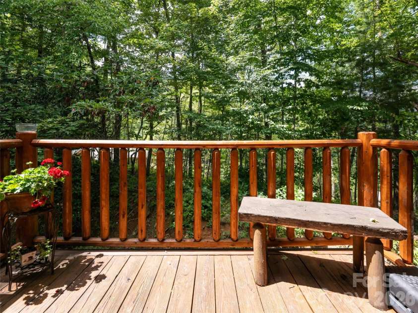 95 Splendor Ridge, Waynesville, NC 28785.  MLS# CAR4416384, YatesRealty ID 45563. 