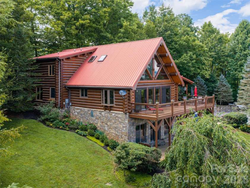 95 Splendor Ridge, Waynesville, NC 28785.  MLS# CAR4416384, YatesRealty ID 45563. 