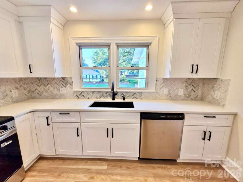 264 3rd Avenue, Taylorsville, NC 28681.  MLS# CAR4416575, YatesRealty ID 45565. 