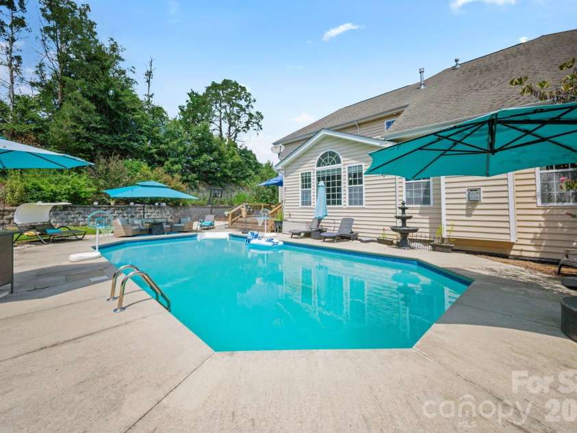 5233 Firebrick Lane, Concord, NC 28025.  MLS# CAR4415466, YatesRealty ID 45568. 