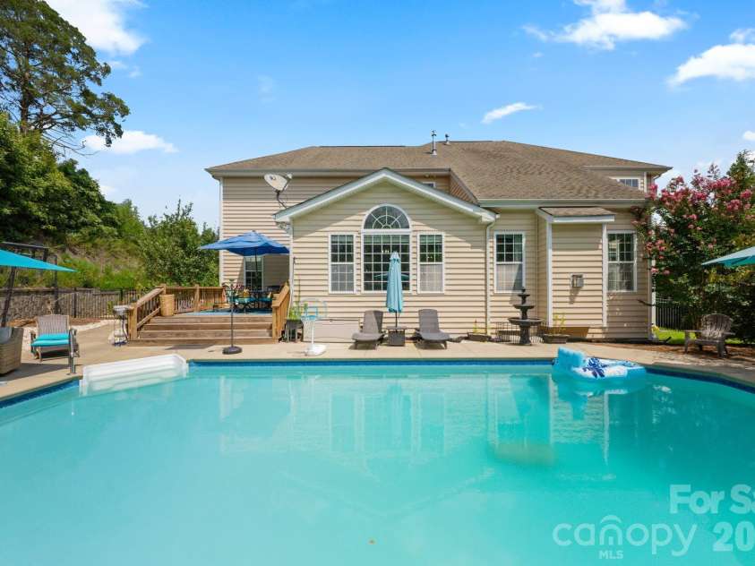5233 Firebrick Lane, Concord, NC 28025.  MLS# CAR4415466, YatesRealty ID 45568. 