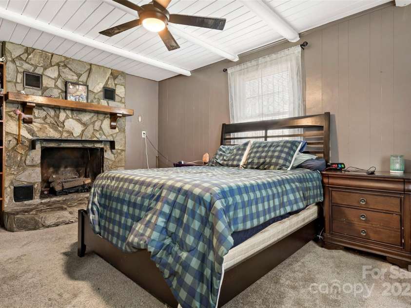 235 Cherokee Way, Marion, NC 28752.  MLS# CAR4219461, YatesRealty ID 4557. 