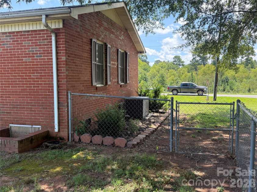 1710 Patrick Avenue, Boiling Springs, NC 28152.  MLS# CAR4416582, YatesRealty ID 45570. 