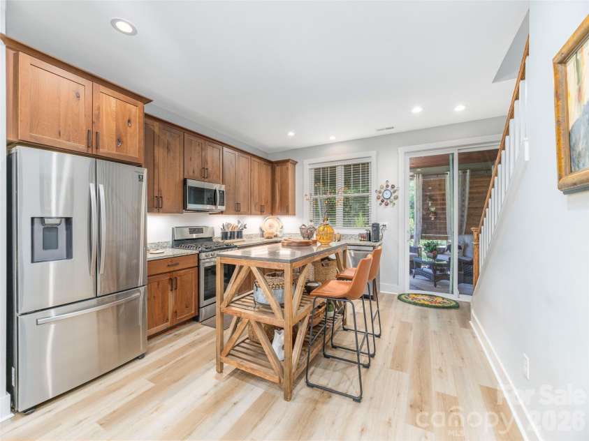 249 Flat Creek Road, Black Mountain, NC 28711.  MLS# CAR4416411, YatesRealty ID 45572. 