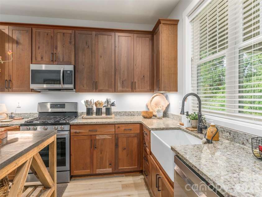 249 Flat Creek Road, Black Mountain, NC 28711.  MLS# CAR4416411, YatesRealty ID 45572. 