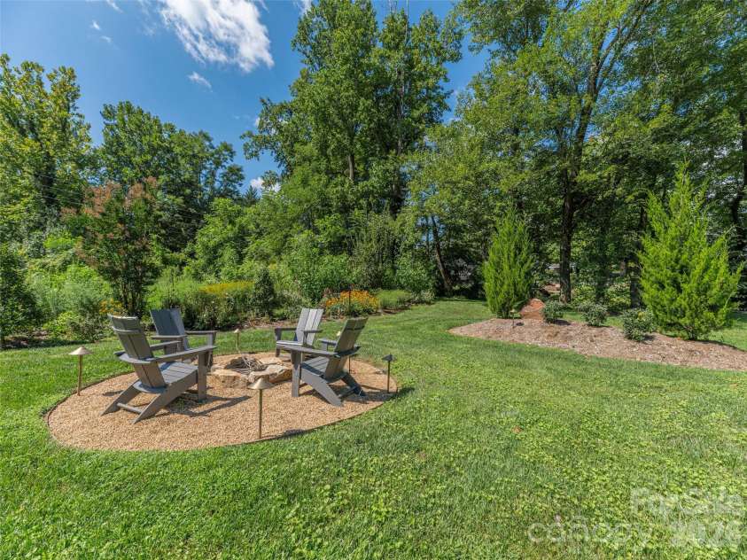 249 Flat Creek Road, Black Mountain, NC 28711.  MLS# CAR4416411, YatesRealty ID 45572. 