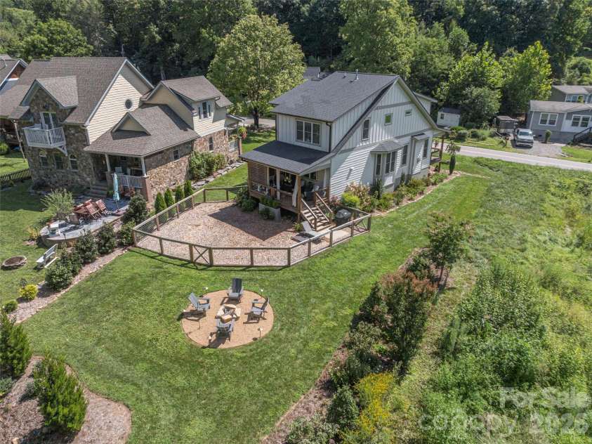 249 Flat Creek Road, Black Mountain, NC 28711.  MLS# CAR4416411, YatesRealty ID 45572. 