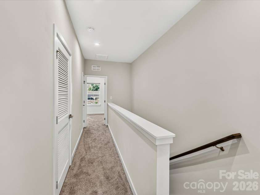 324 Yorkshire Drive, Charlotte, NC 28217.  MLS# CAR4416502, YatesRealty ID 45573. 