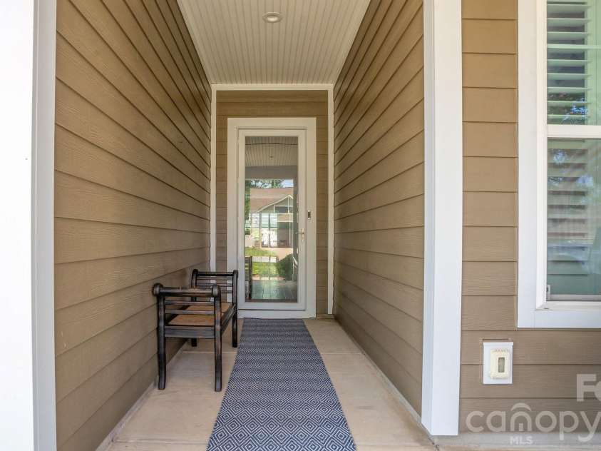 420 Granite Lake Court, Denver, NC 28037.  MLS# CAR4412537, YatesRealty ID 45574. 
