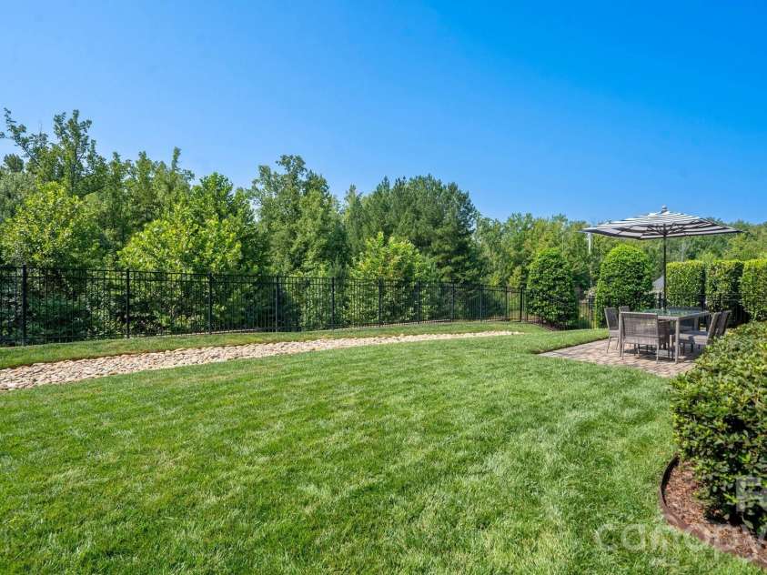 420 Granite Lake Court, Denver, NC 28037.  MLS# CAR4412537, YatesRealty ID 45574. 