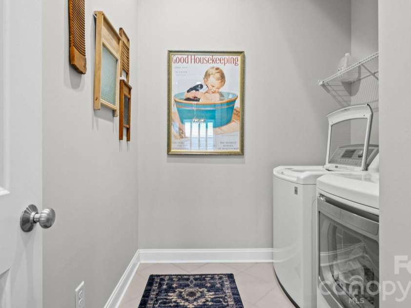 420 Granite Lake Court, Denver, NC 28037.  MLS# CAR4412537, YatesRealty ID 45574. 