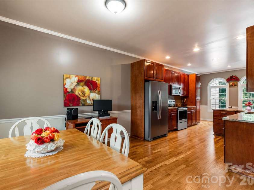 901 Clover Park Drive, Clover, SC 29710.  MLS# CAR4416054, YatesRealty ID 45575. Dining & Kitchen