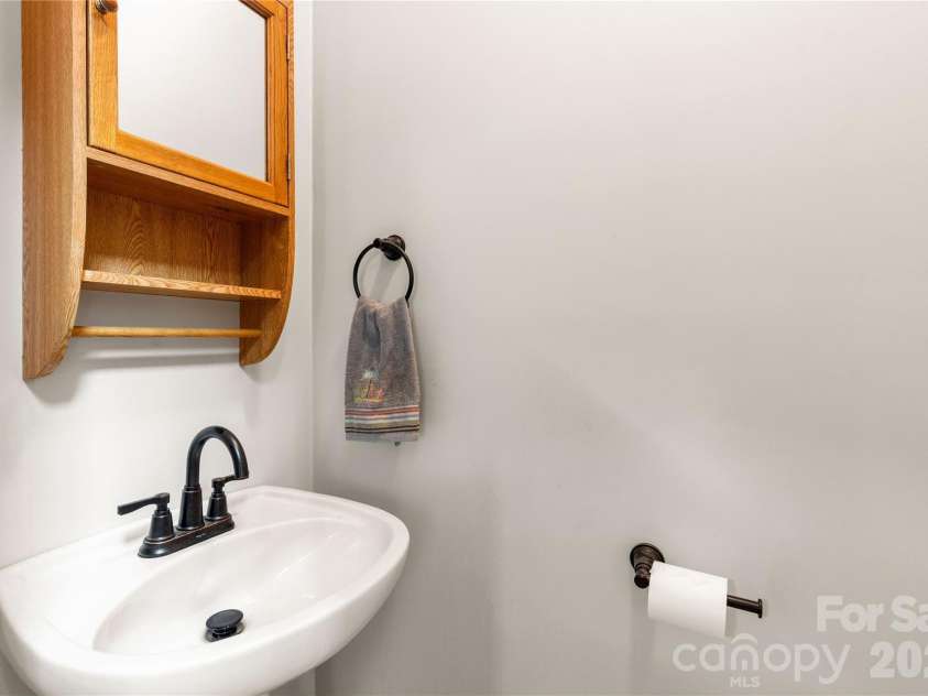 901 Clover Park Drive, Clover, SC 29710.  MLS# CAR4416054, YatesRealty ID 45575. Powder Room