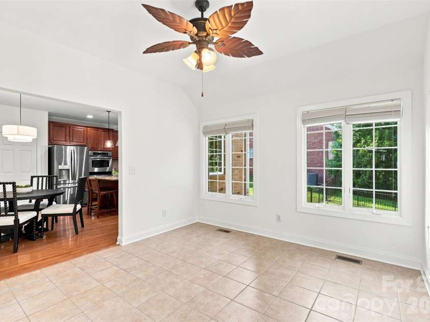 3013 Groves Edge Lane, Waxhaw, NC 28173.  MLS# CAR4403547, YatesRealty ID 45576. 