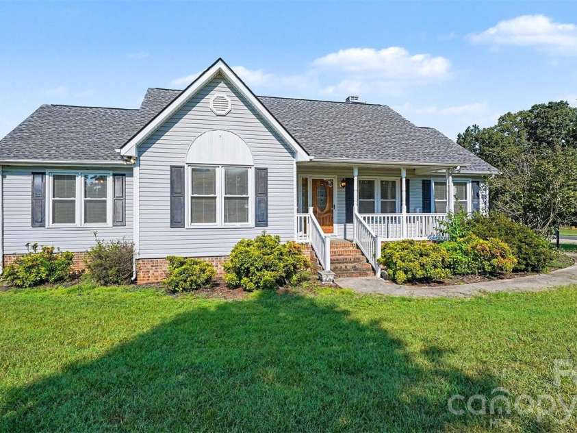 2900 Spencers Grove Road, Browns Summit, NC 27214.  MLS# CAR4415507, YatesRealty ID 45578. 