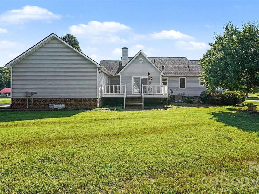 2900 Spencers Grove Road, Browns Summit, NC 27214.  MLS# CAR4415507, YatesRealty ID 45578. 