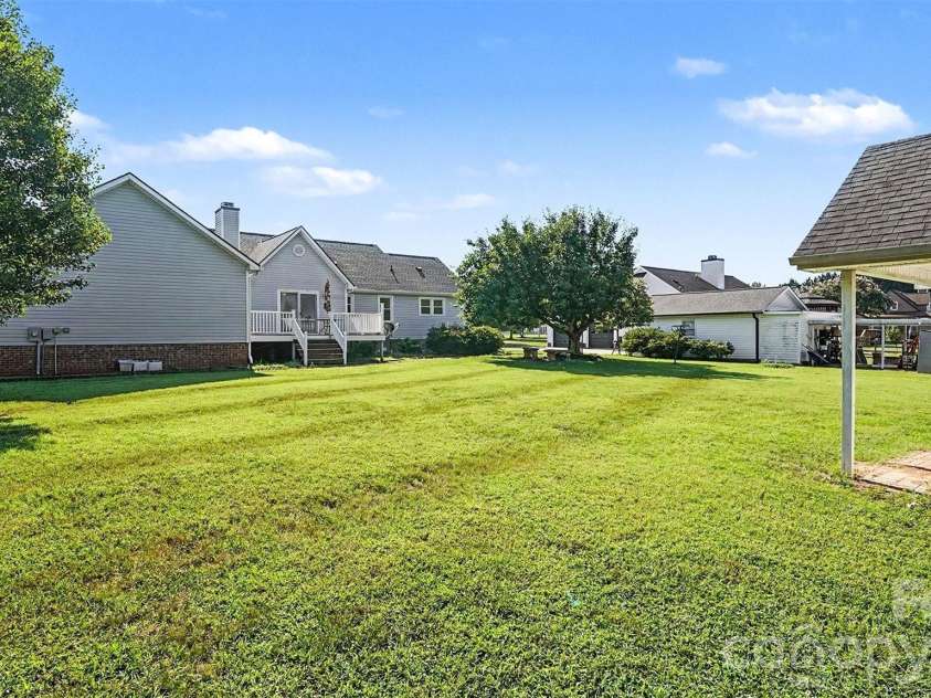 2900 Spencers Grove Road, Browns Summit, NC 27214.  MLS# CAR4415507, YatesRealty ID 45578. 
