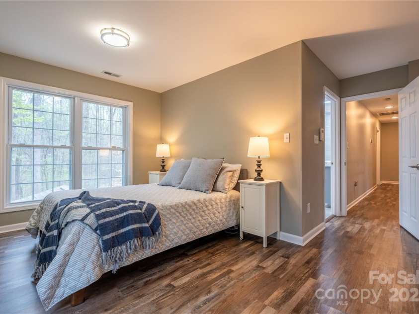 9820 Janeiro Drive, Huntersville, NC 28078.  MLS# CAR4241283, YatesRealty ID 4558. 