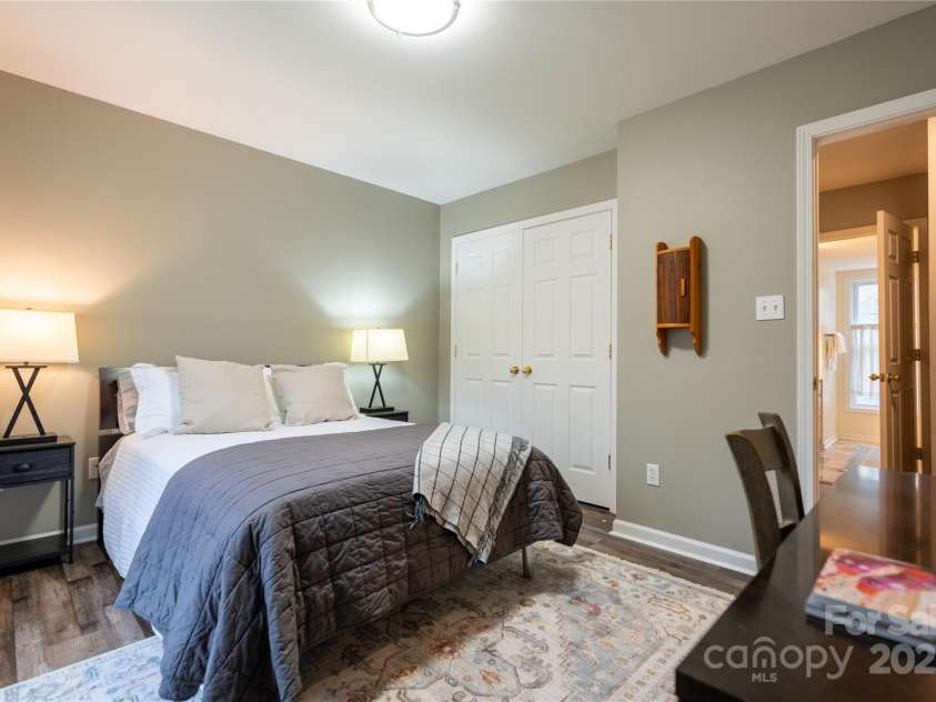 9820 Janeiro Drive, Huntersville, NC 28078.  MLS# CAR4241283, YatesRealty ID 4558. 