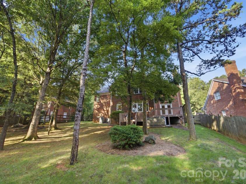 8701 Houston Ridge Road, Charlotte, NC 28277.  MLS# CAR4415260, YatesRealty ID 45582. 