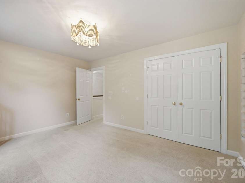 8701 Houston Ridge Road, Charlotte, NC 28277.  MLS# CAR4415260, YatesRealty ID 45582. 