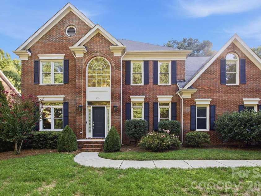 8701 Houston Ridge Road, Charlotte, NC 28277.  MLS# CAR4415260, YatesRealty ID 45582. 