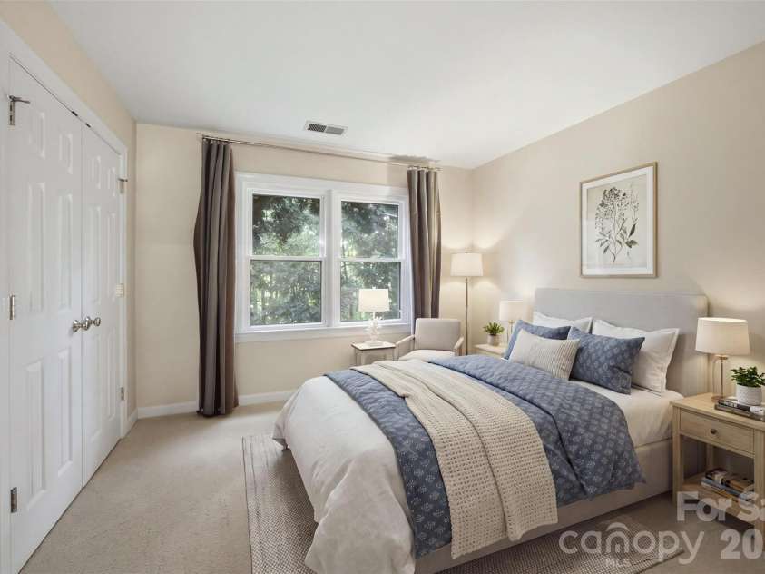 8701 Houston Ridge Road, Charlotte, NC 28277.  MLS# CAR4415260, YatesRealty ID 45582. Virtually Staged
