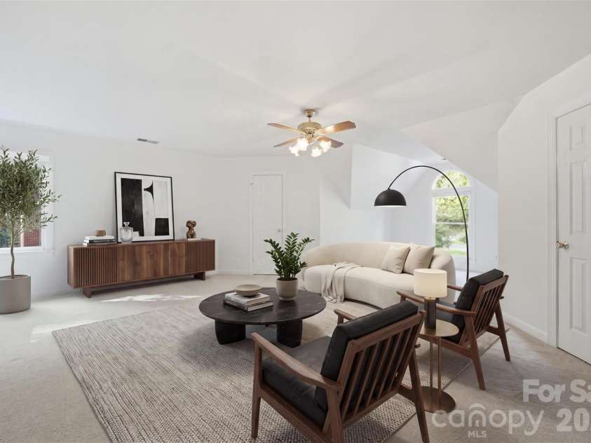 8701 Houston Ridge Road, Charlotte, NC 28277.  MLS# CAR4415260, YatesRealty ID 45582. Virtually Staged