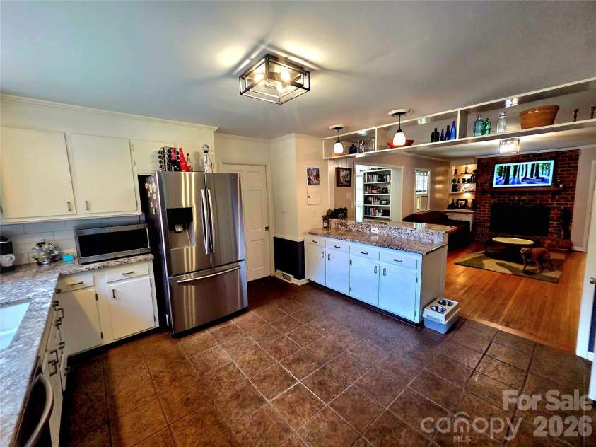 6123 Page Court, Charlotte, NC 28270.  MLS# CAR4413646, YatesRealty ID 45583. 