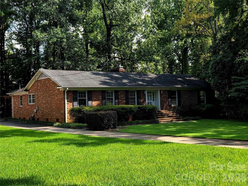 6123 Page Court, Charlotte, NC 28270.  MLS# CAR4413646, YatesRealty ID 45583. 