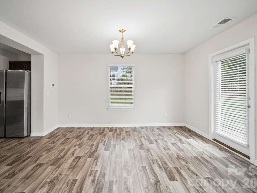 1808 Hart Street, Gastonia, NC 28054.  MLS# CAR4416600, YatesRealty ID 45584. 