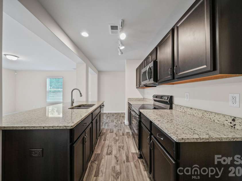 1808 Hart Street, Gastonia, NC 28054.  MLS# CAR4416600, YatesRealty ID 45584. 