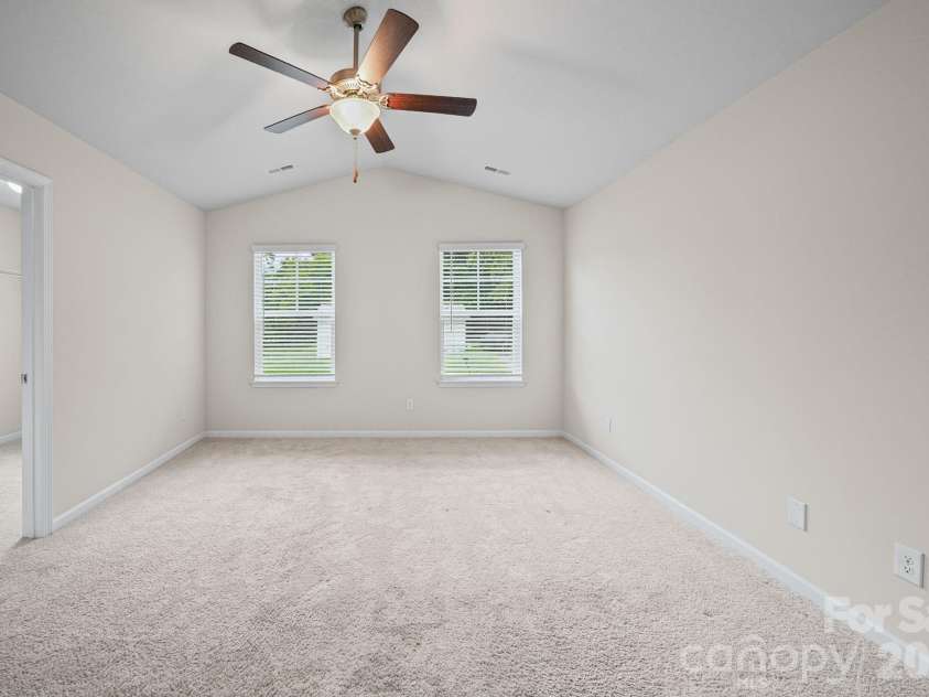1808 Hart Street, Gastonia, NC 28054.  MLS# CAR4416600, YatesRealty ID 45584. 