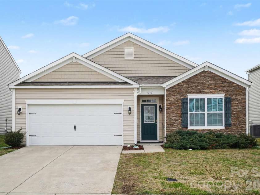 1212 Kent Downs Avenue, Concord, NC 28027.  MLS# CAR4352832, YatesRealty ID 4559. 
