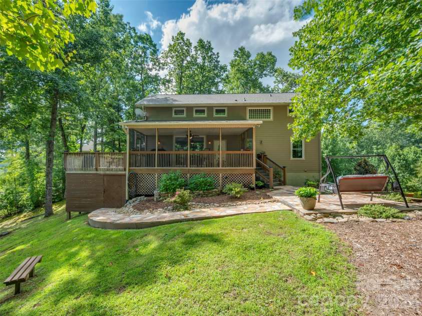 837 Big Raven Lane, Saluda, NC 28773.  MLS# CAR4416376, YatesRealty ID 45594. 