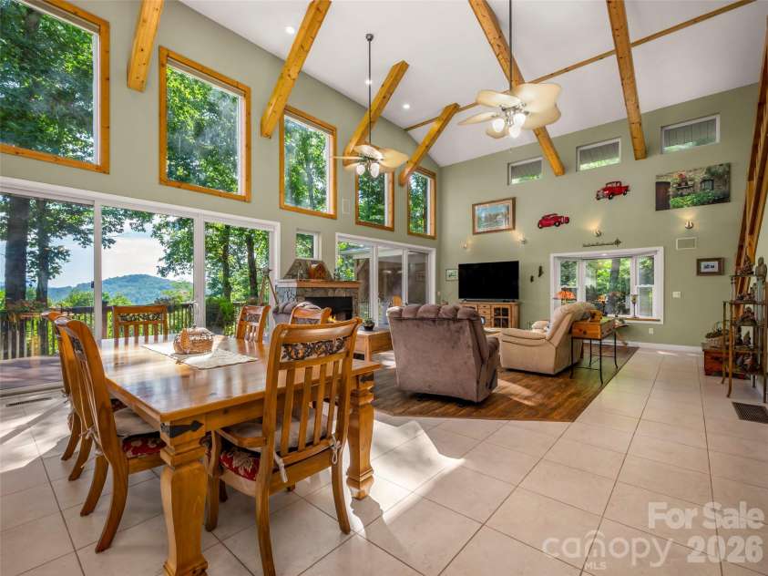 837 Big Raven Lane, Saluda, NC 28773.  MLS# CAR4416376, YatesRealty ID 45594. 