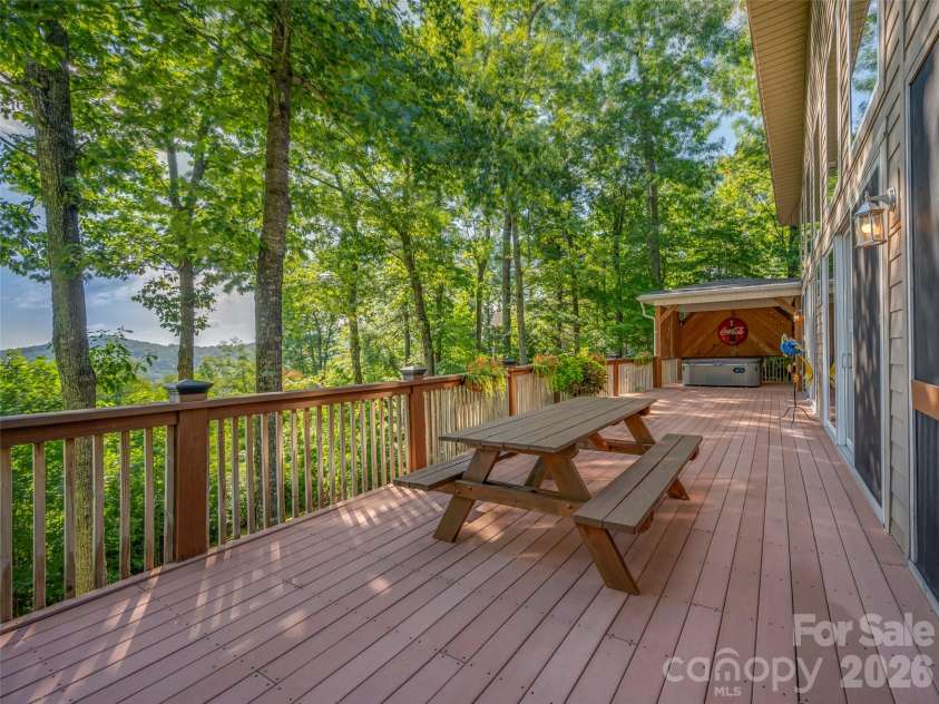 837 Big Raven Lane, Saluda, NC 28773.  MLS# CAR4416376, YatesRealty ID 45594. 