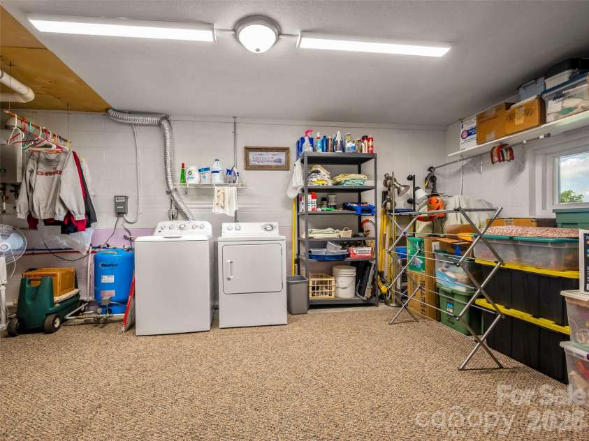 837 Big Raven Lane, Saluda, NC 28773.  MLS# CAR4416376, YatesRealty ID 45594. 